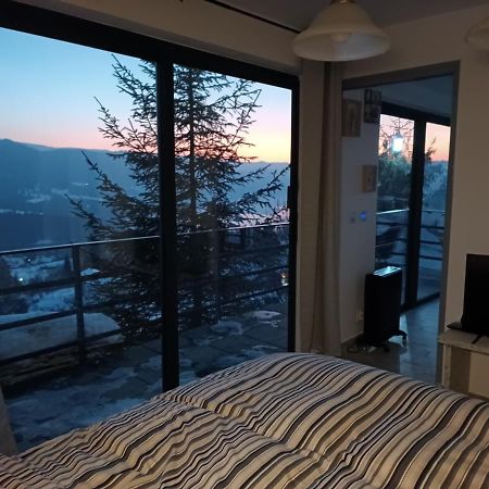 Cabana De Pe Stanca Colibita Bagian luar foto